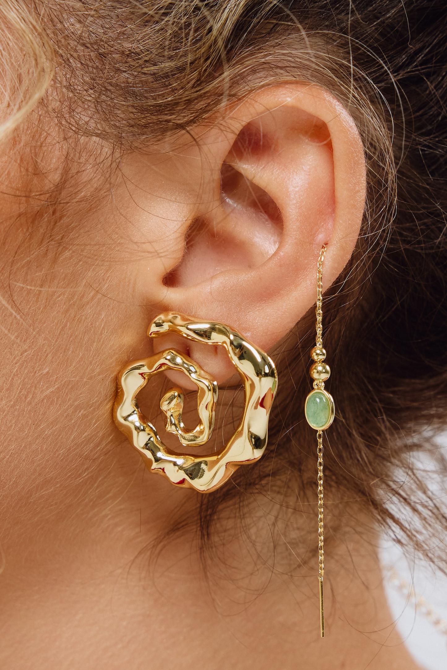 Vincent Earrings Gold